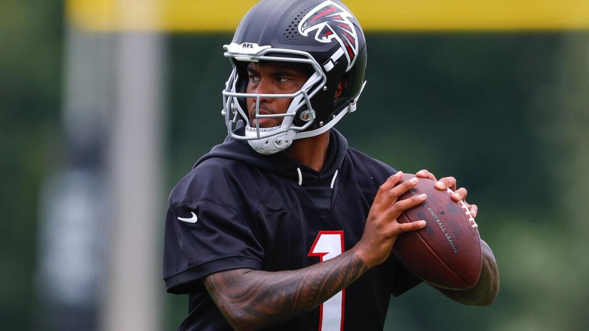 Falcons sign Cooper Rush as Tua Tagovailoa nurses tight back