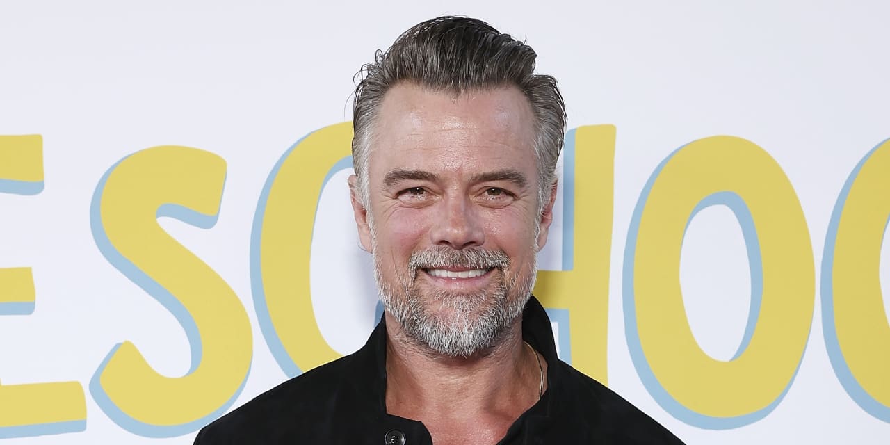Josh Duhamel’s $2.99 million Encino home lands a buyer fast