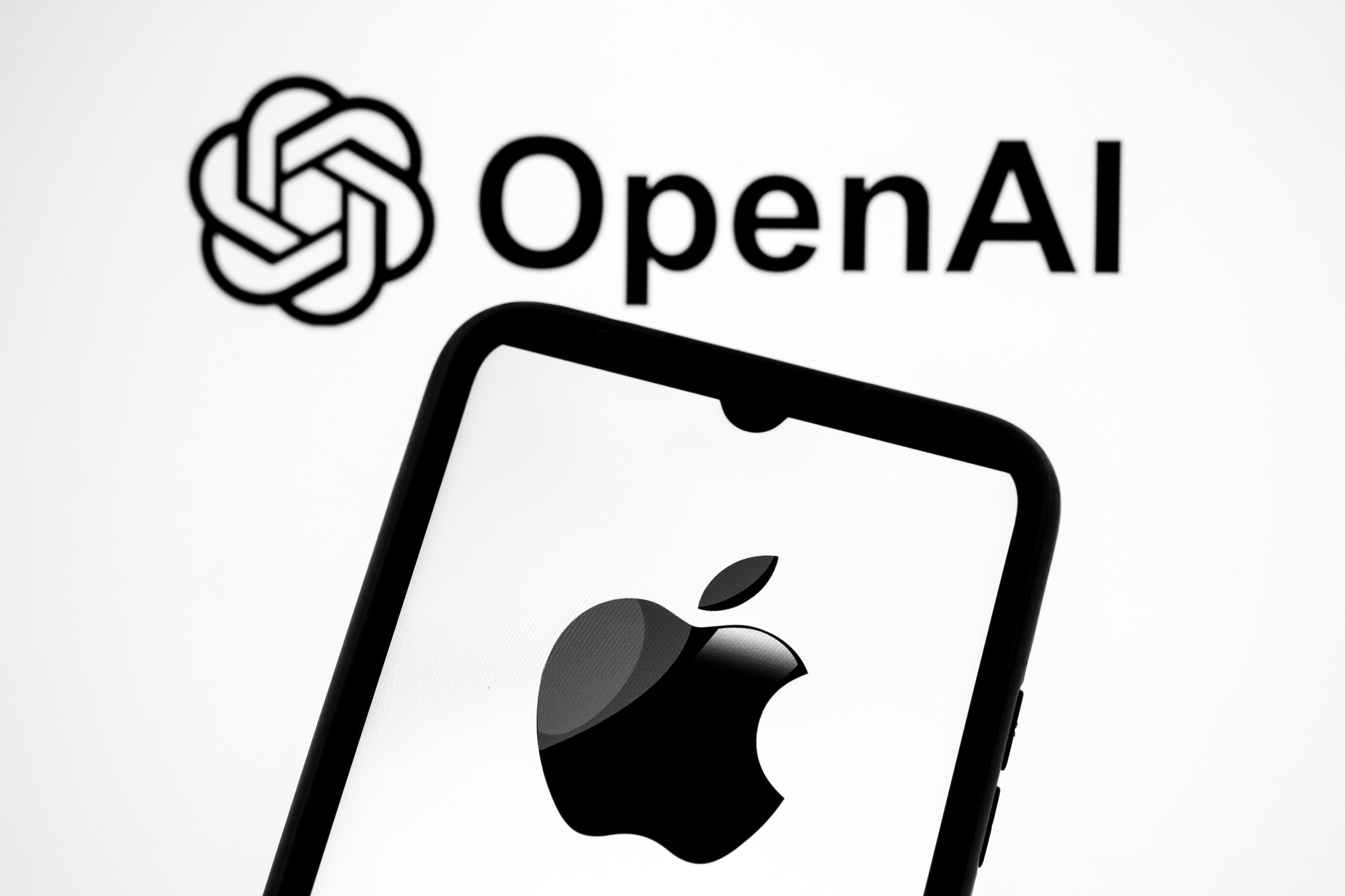 Apple warns dozens of ex-staff now at OpenAI, report says
