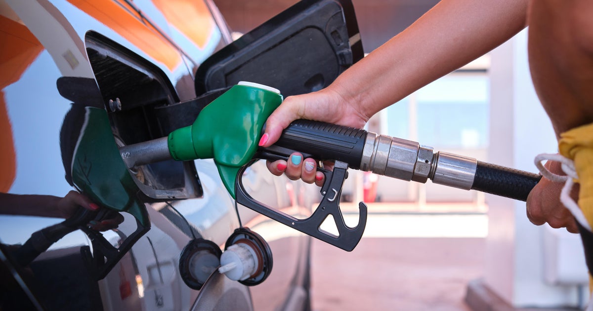Oil flirts with $100 as Red Sea attacks jolt markets