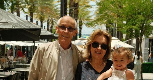 Pancreatic cancer clinical trial gives Miami grandfather more time