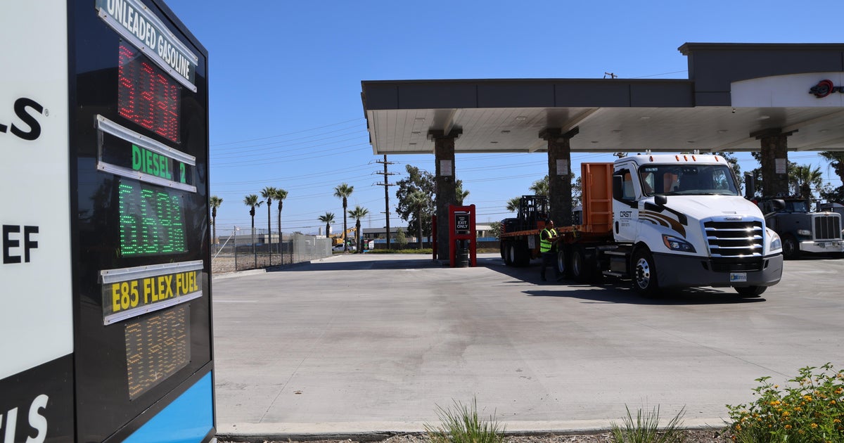 Gas returns to $4 as U.S.-Iran fighting pushes oil higher
