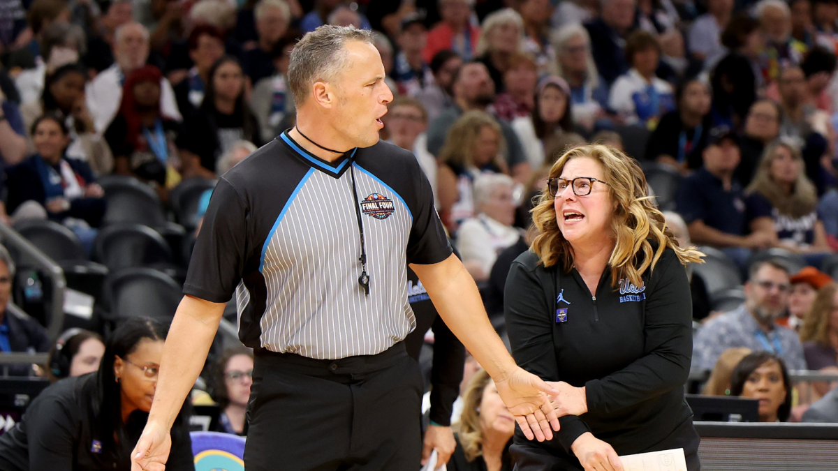 Eight leagues team up to sharpen women’s college basketball officiating