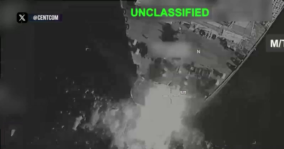 U.S. strikes three Iranian oil tankers after reported missile fire at Navy ships