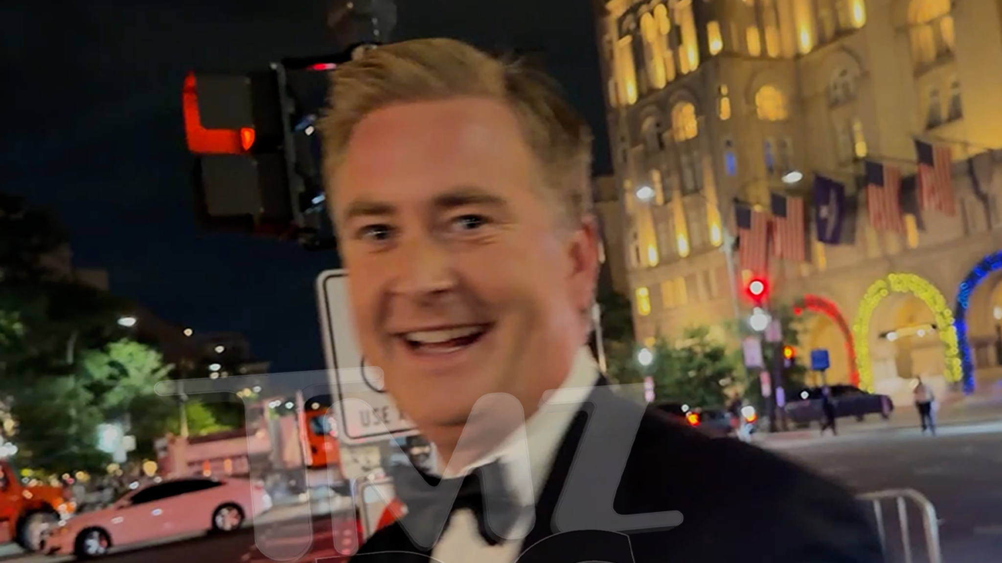 Peter Doocy dodges transparent president question after Trump shoutout