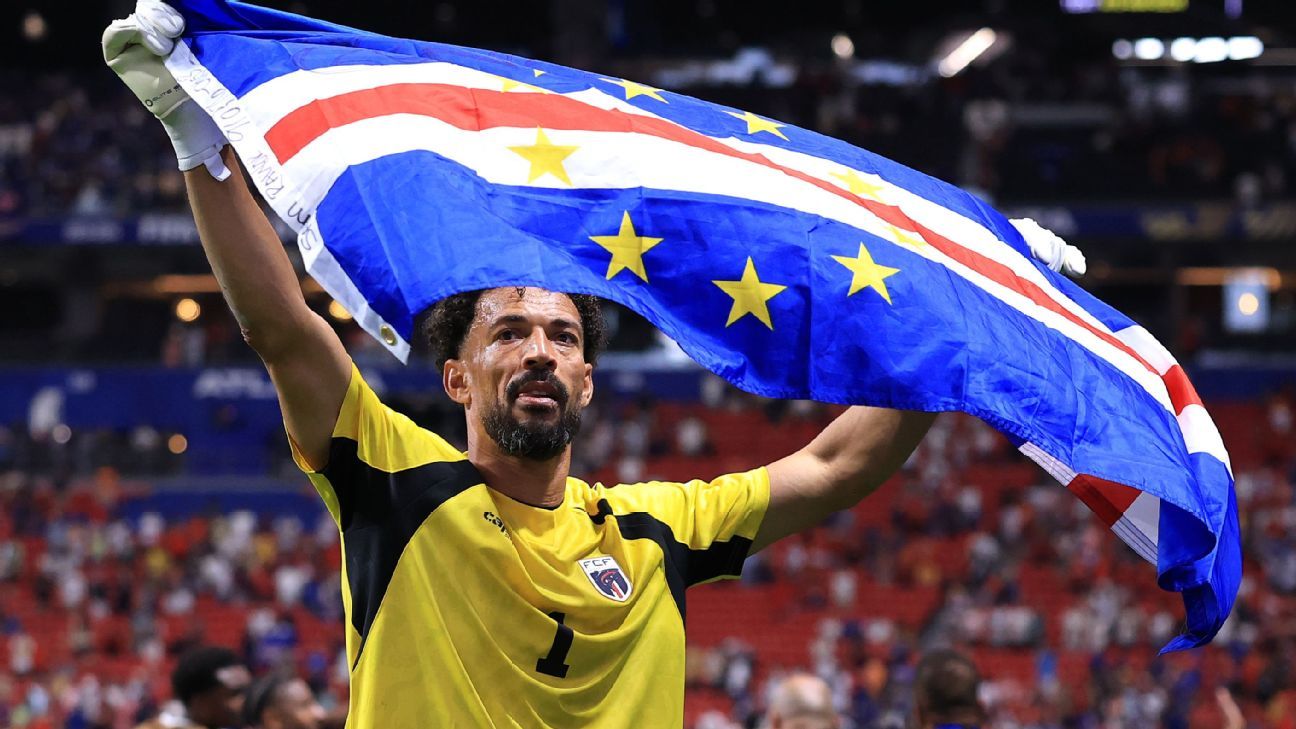 Vozinha to Colo Colo confirmed after World Cup breakout