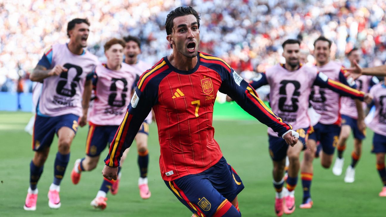 Torres lifts Spain past Argentina for second World Cup crown