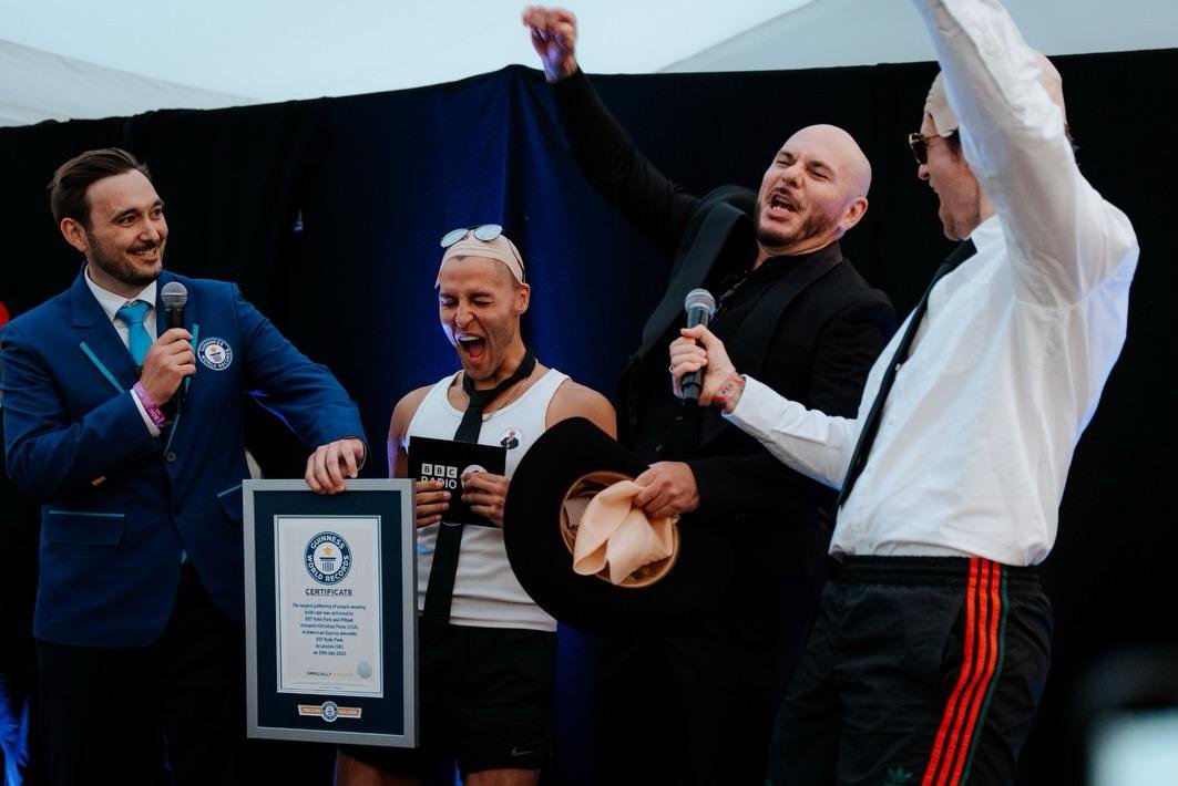 Pitbull crowd goes bald for Guinness record at Hyde Park