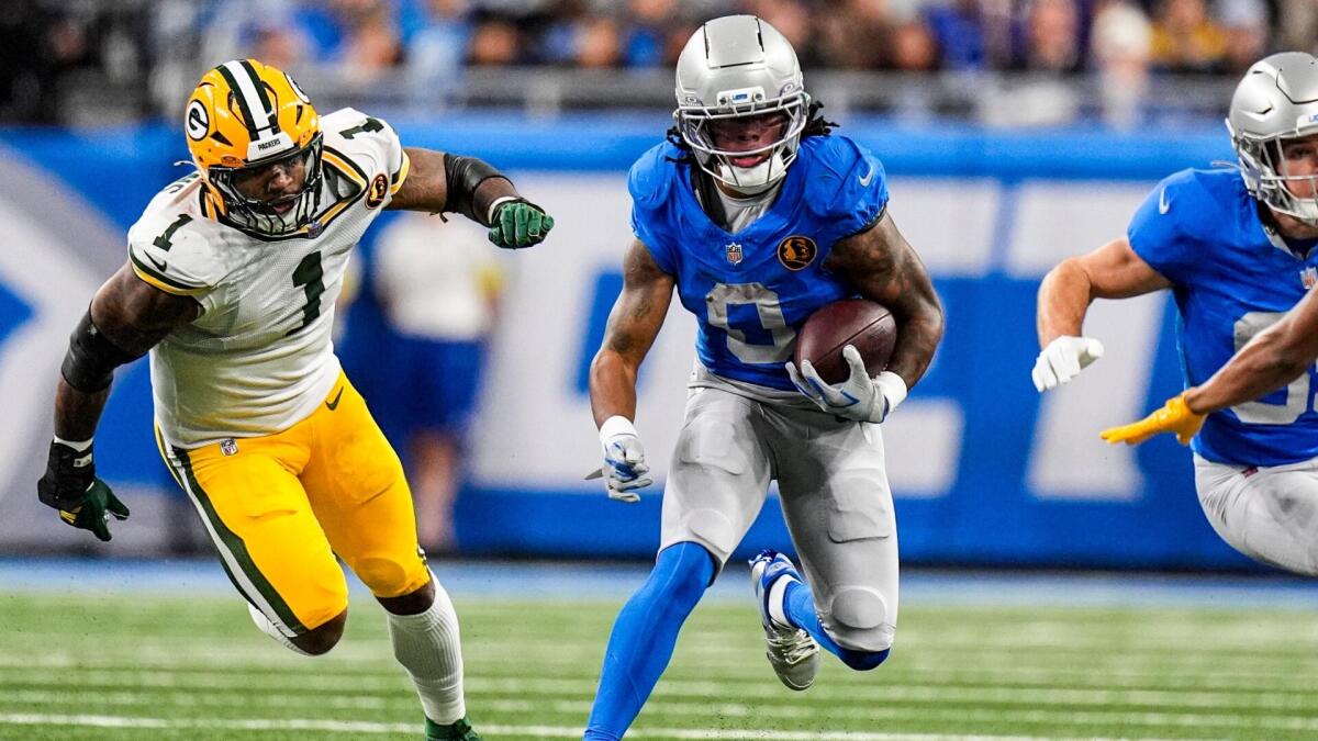 Jahmyr Gibbs tops NFL Offensive Player of the Year betting board