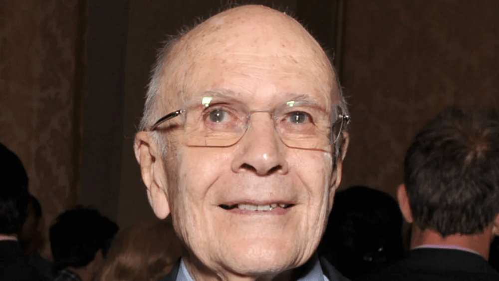 Dixon Dern, Hollywood lawyer tied to Desilu and CAA, dies at 97