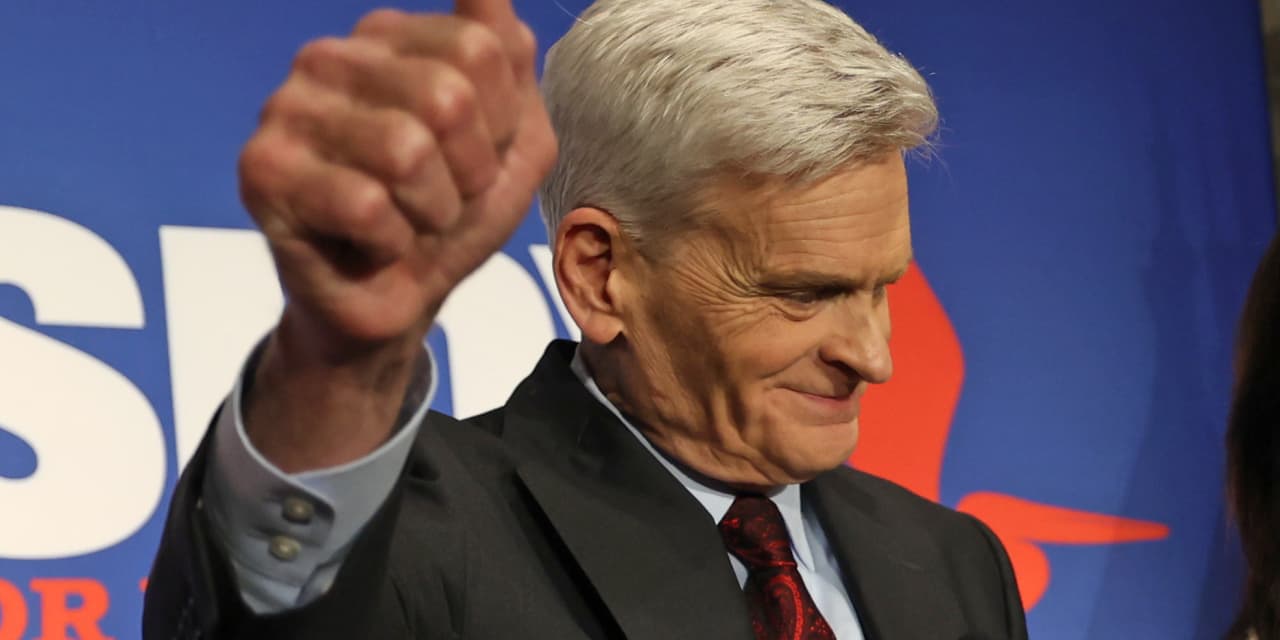 Senators float Social Security rescue process, not a rescue plan