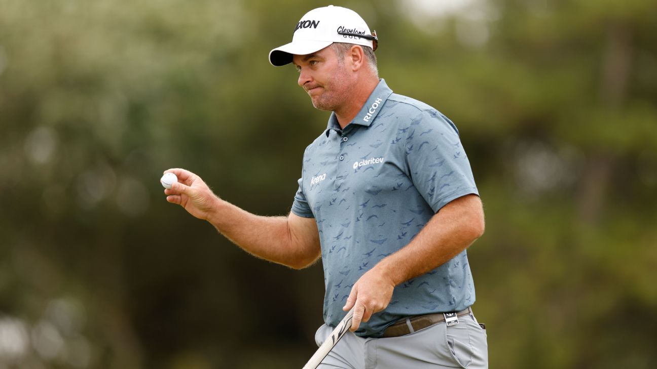 Herbert shares Open lead as Fox makes Saturday charge