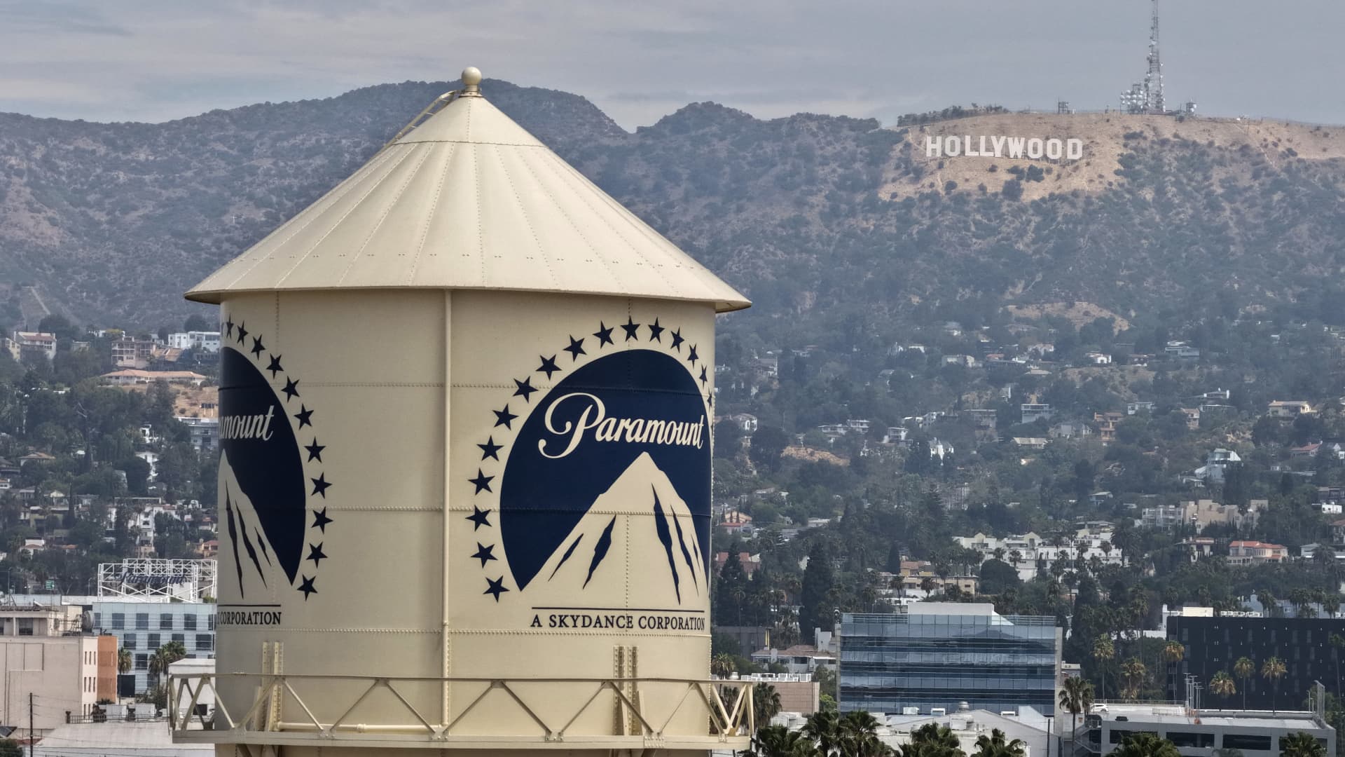 Paramount sticks to September target for Warner Bros. Discovery deal
