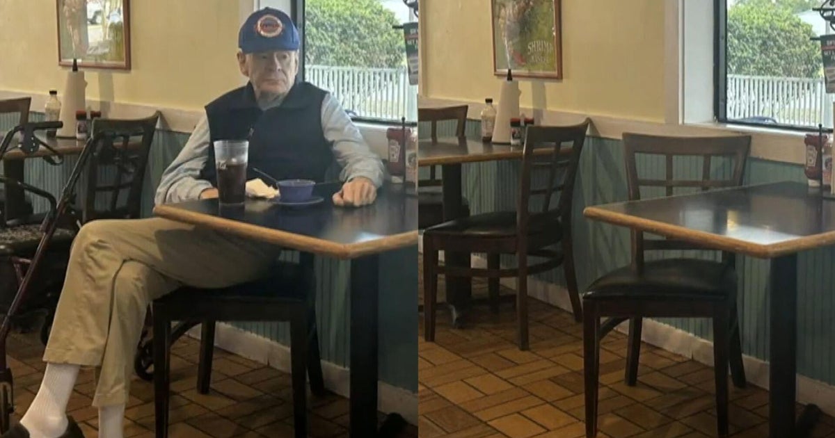 Pensacola gumbo routine saved a customer's life, CBS reports