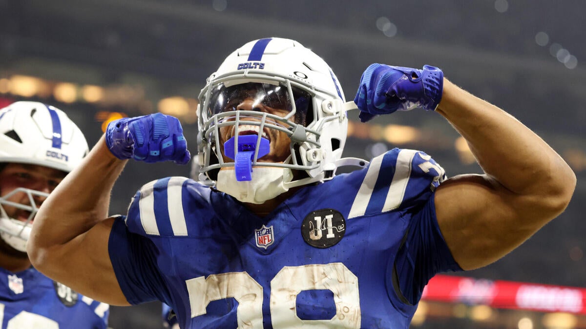 2026 PPR mock draft shows early training camp fantasy trends