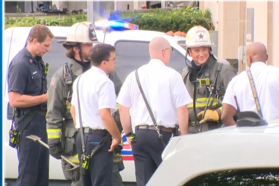 D.C. bomb squad clears adult toy after Wisconsin Avenue response
