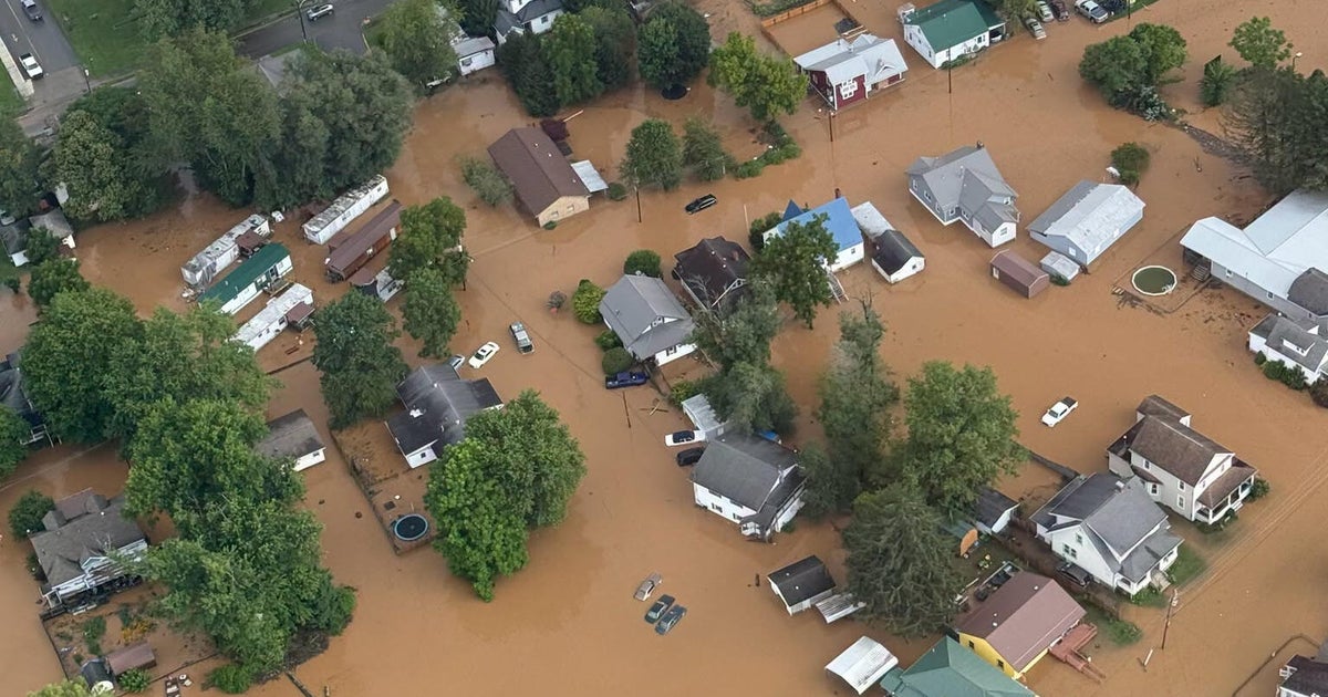 West Virginia floods trigger National Guard rescue push