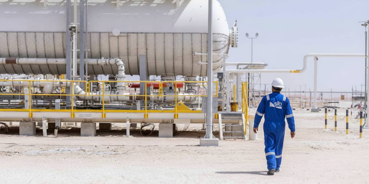 SLB earnings get a data centers boost as Middle East bites