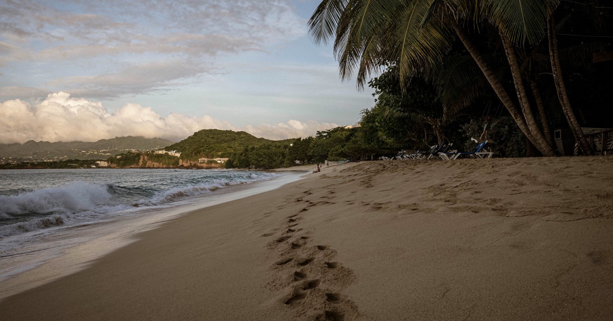 Elizabeth Waddell missing after Grenada beach vacation swim