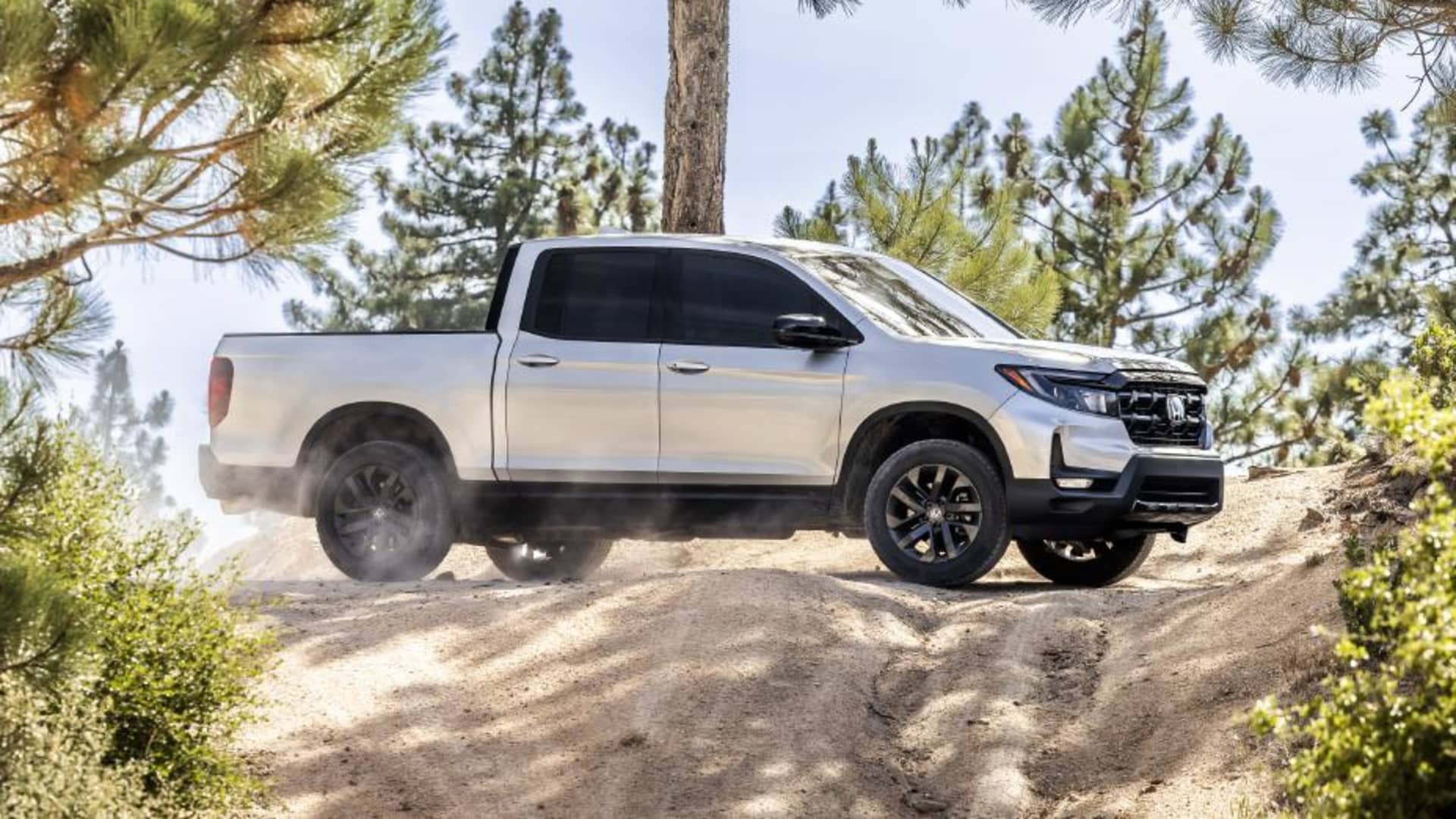 Honda Ridgeline production pause comes with a new U.S.-built truck promised