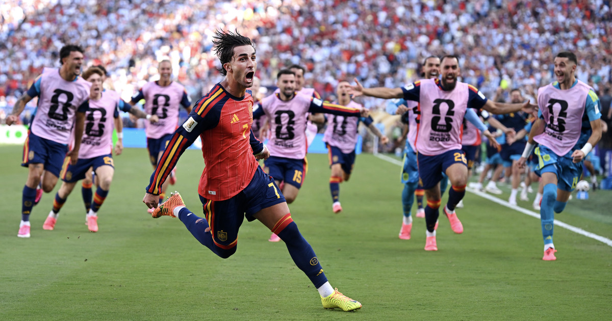 Spain lifts 2026 World Cup after Messi and Argentina fall short