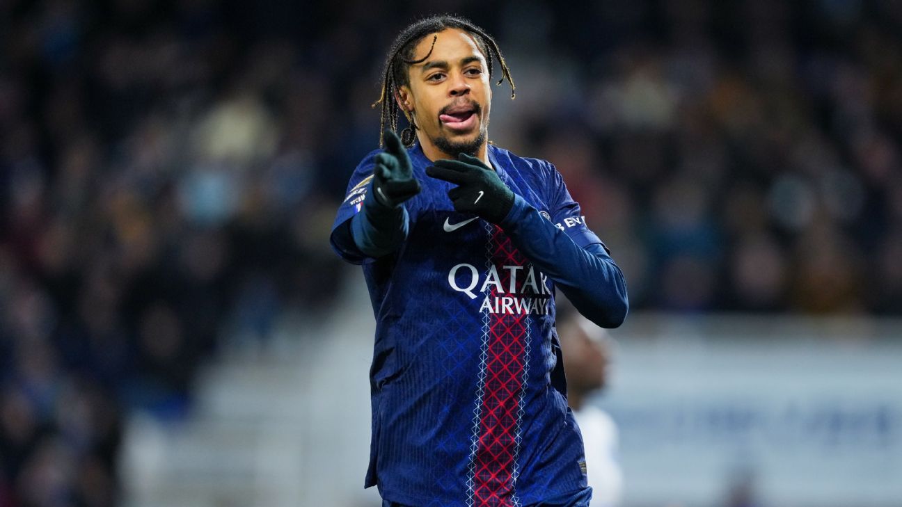 Liverpool move to front of Bradley Barcola chase
