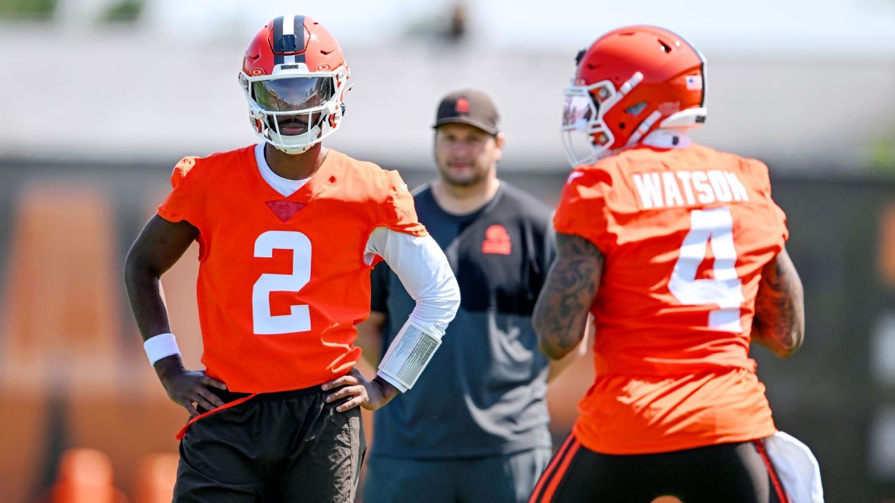 Browns starting QB 2026 race pits Deshaun Watson against Shedeur Sanders