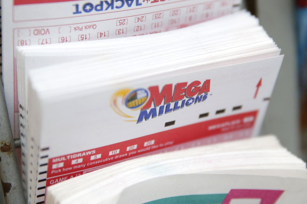 South Carolina lottery winner hits $150,000 after three years of numbers