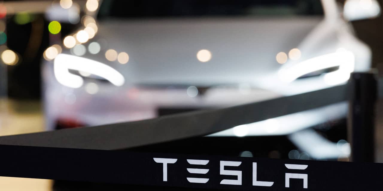 Tesla stock drop wipes out nearly $200 billion after Musk spending plan