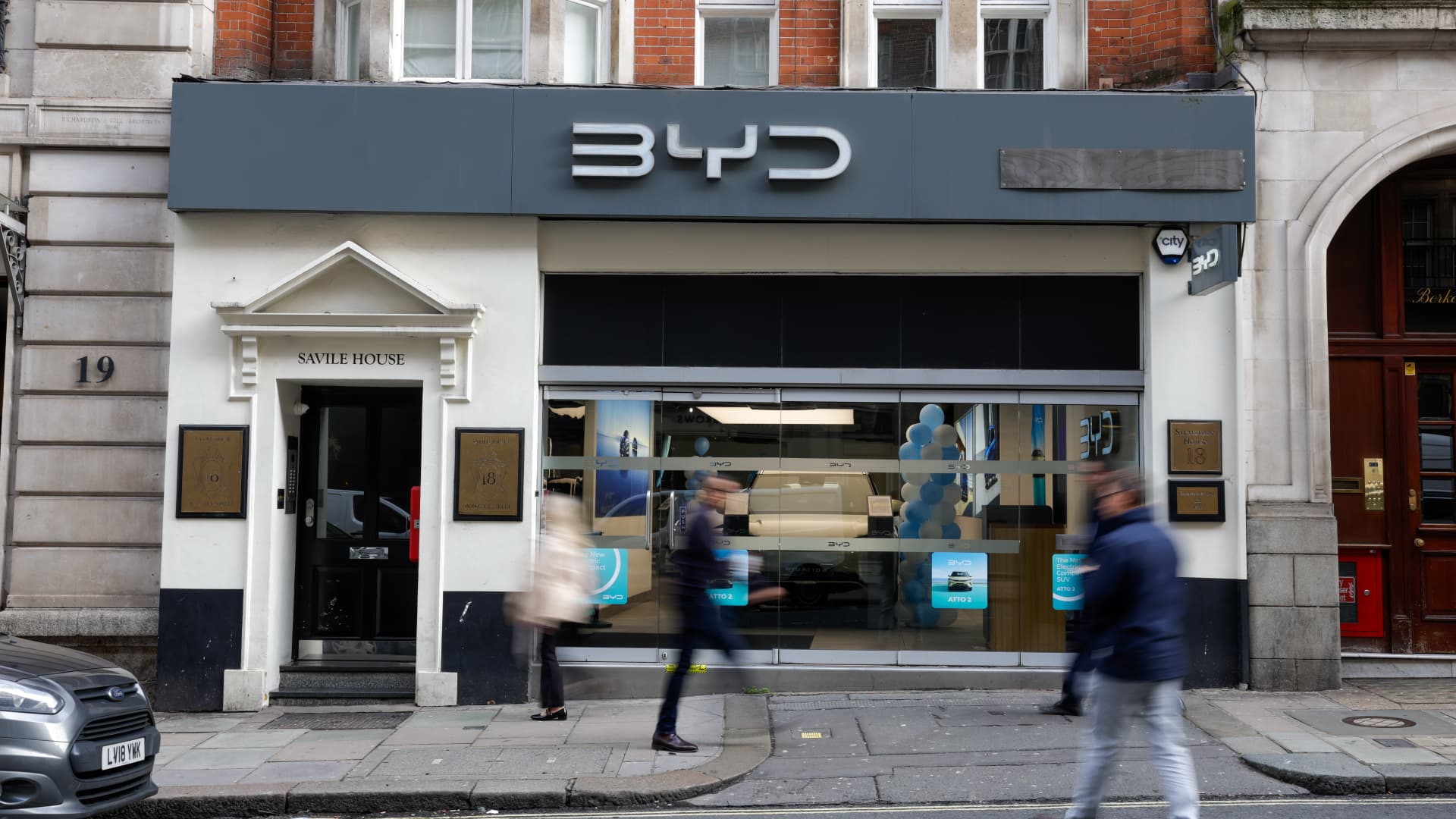 China’s car brands find eager buyers on Britain’s roads